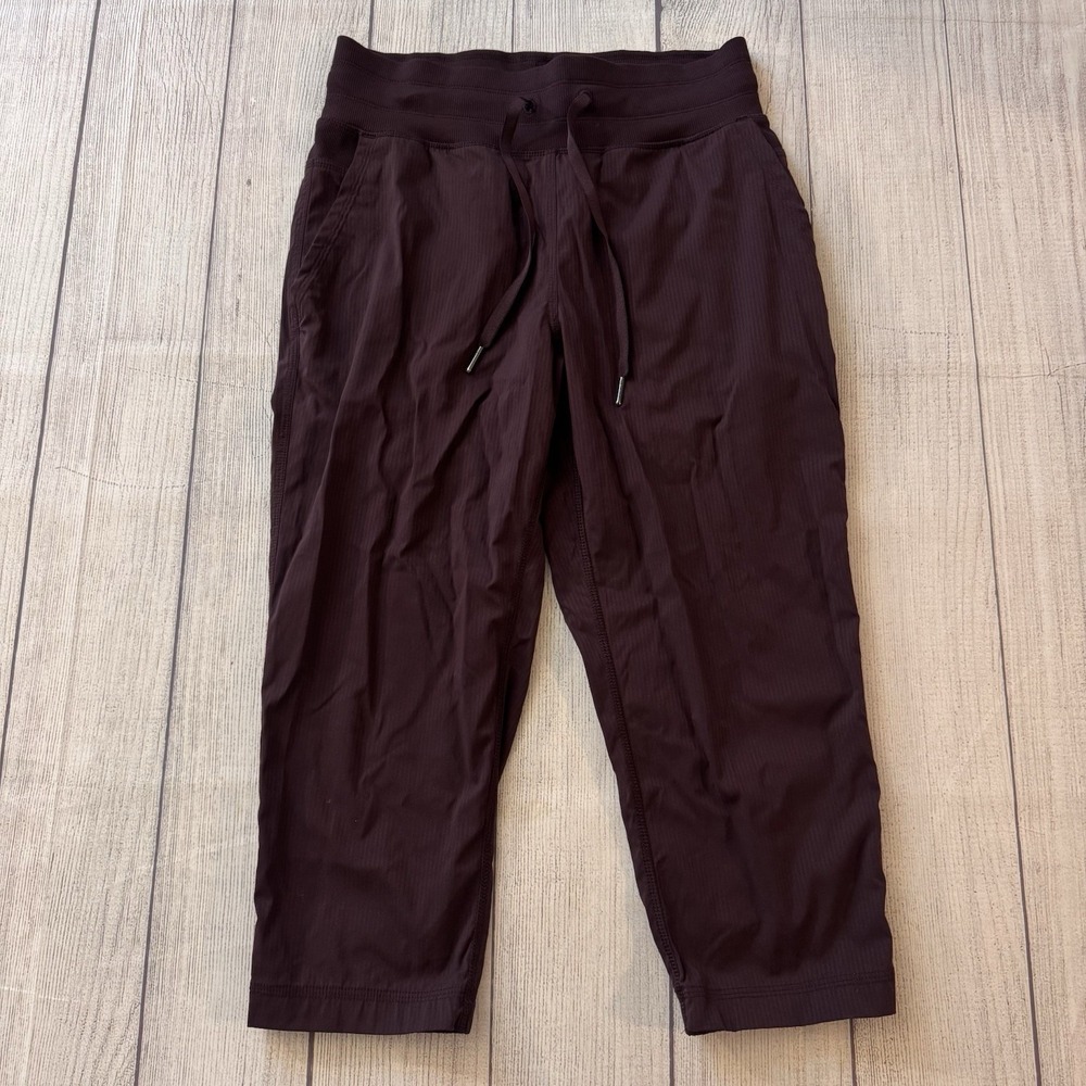 Lululemon Dance Studio Mid-Rise Cropped Pant Garnet Size 4 Women's